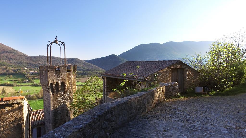 Готель Vvf Drome Provence Монбрен-ле-Бен Екстер'єр фото