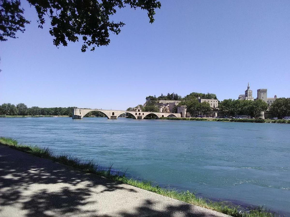 Готель Vvf Drome Provence Монбрен-ле-Бен Екстер'єр фото